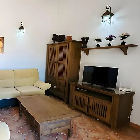 Con Piscina Privada Vallada A 1,2 Kilometros De La Playa De Roche *