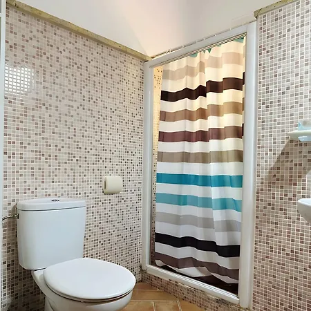 Con Piscina Privada Vallada A 1,2 Kilometros De La Playa De Roche Horská chata *