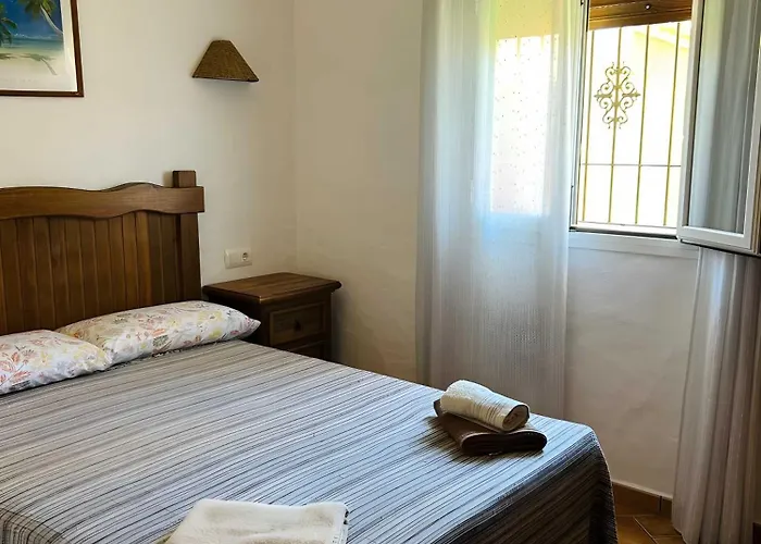 Con Piscina Privada Vallada Roche Cerca De La Playa Conil De La Frontera